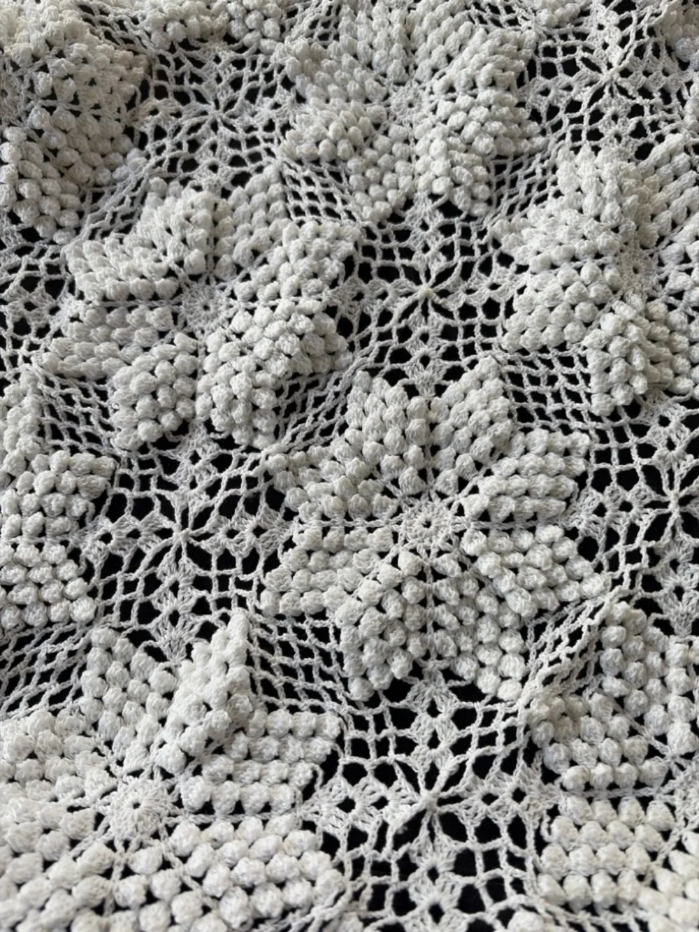 White Popcorn Crochet Bedspread Queen King 110x105 Cottagecore Farmhouse